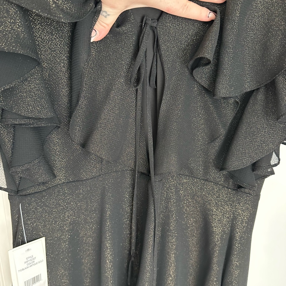 NWT H by Halston Black/Gold Metallic Shimmer Flutter Sleeve Low Back Dress Sz 6 - Picture 4 of 7